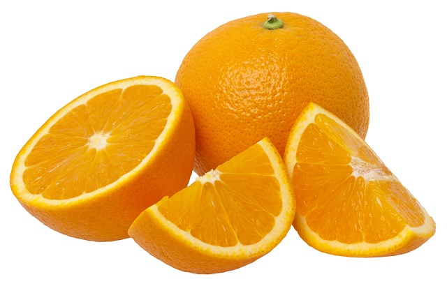 オレンジの賞味期限と冷凍 冷蔵保存方法と5つのレシピを管理栄養士が解説 食品の冷凍 冷蔵保存の方法やレシピの情報サイト 食事の教科書